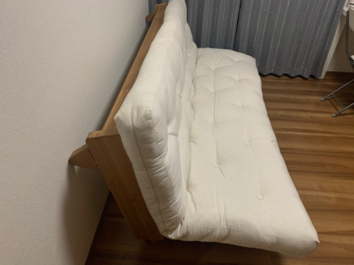 引き渡し済み　ソファ　ベット　3シーター　白