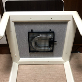 ニトリ:リバーシブルコタツ机の画像