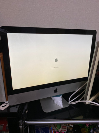 iMac 21.5インチ　MID2010