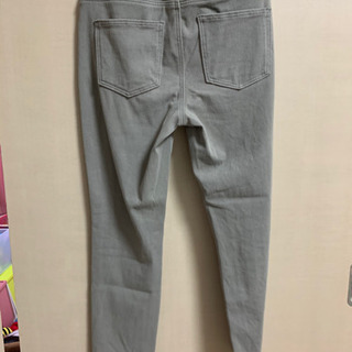 ユニクロ　パンツSサイズ　未使用の画像