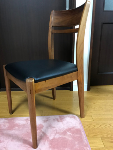 木製ダイニングチェア×1  お譲り致します