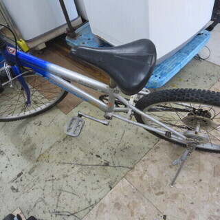 小学中学生用自転車　後輪ロックされてます　修理できる方に譲ります