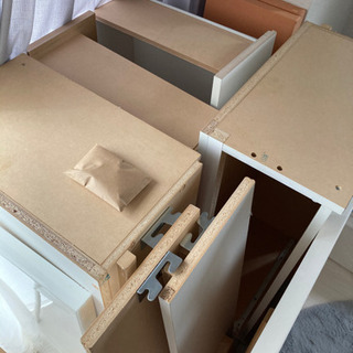 ニトリ ベッドフレーム 白の画像