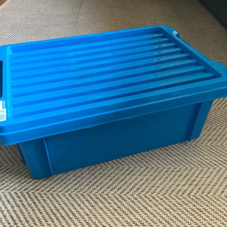 工具箱　キャンプ用品にも　青色