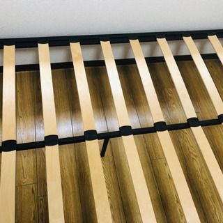 【取引中】ベットフレーム　セミダブルの画像