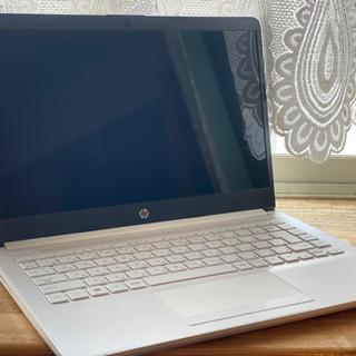 HPノートパソコン　HP 14s-dk0000