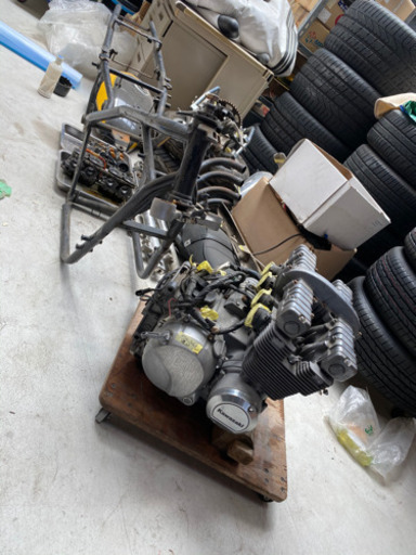 ゼファー400 レストアベース車両