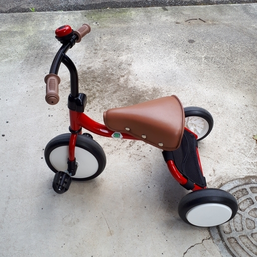 三輪車