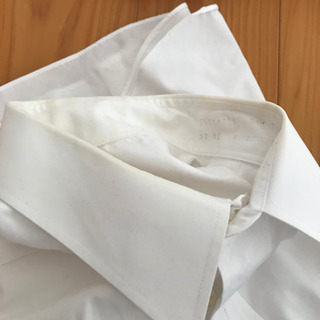 カッターシャツの画像