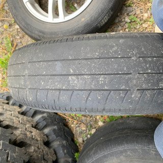 VENTO 13インチ 4穴　145/80r13の画像