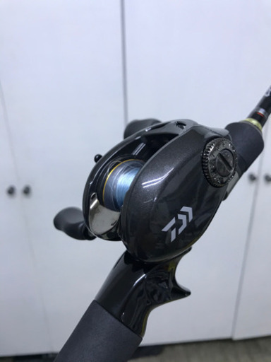 1PCベイトロッド&左巻ベイトリール