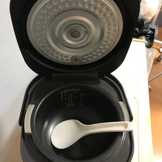 炊飯器の画像