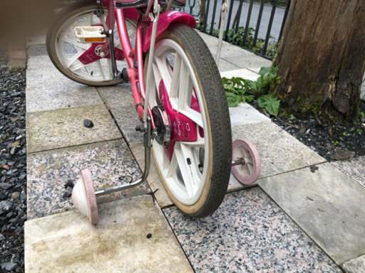 幼児車　ブリヂストン　18インチ　9,900円（税込）