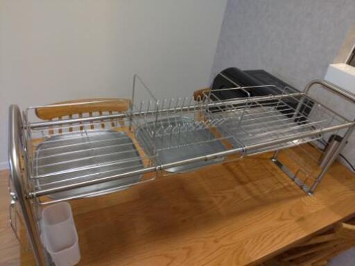 美品　水切りカゴ