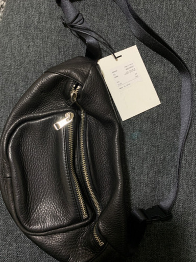 【未使用】PUBLIC TOKYOレザーウエストポーチ