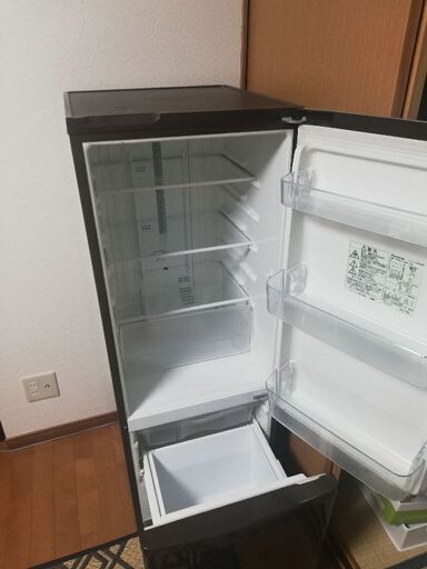 【取りに来て頂ける方】一人暮らしに168L、Panasonic冷蔵庫NR-B174W
