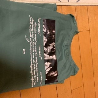 ロゴTシャツの画像