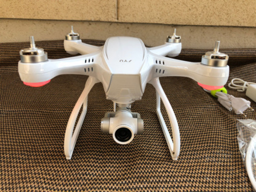 ［売り切れました！］４K空撮　本格ドローン　jyu hornet2 GPS搭載　最上位機種　部品取り機付き！