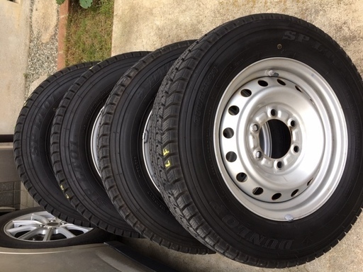 16日までに引取で、半額の9000円にします。冬タイヤ DUNLOP SP LT01 195/70R15 106/104L LT　鉄ホイール 15x5.0 139.7-6穴 ハブ径106 ♪♪