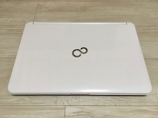 FMV LIFEBOOK ノートパソコン