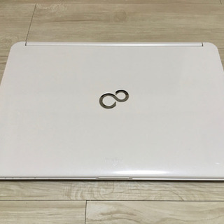 FMV LIFEBOOK ノートパソコン