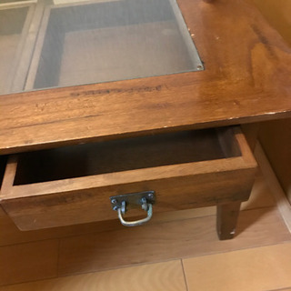 【値下げ致しました】アンティーク風　ローテーブル　ガラステーブルの画像