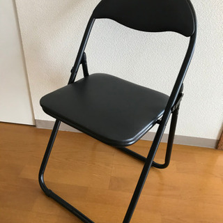 パイプ椅子