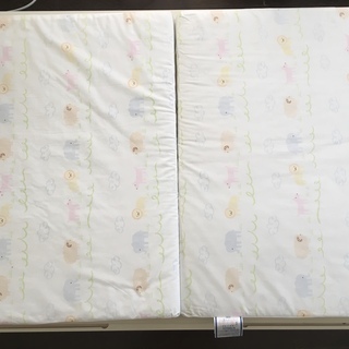 【取引完了】ベビーベッド　日本製　石崎家具　スリーピー　ファンシーホワイトの画像