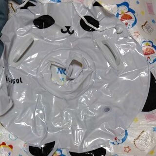 パンだ浮き輪😃