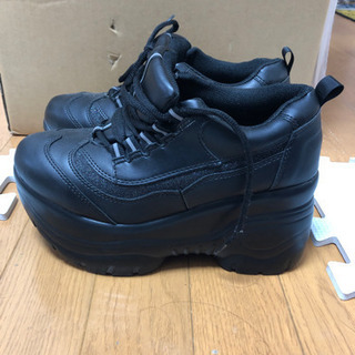 厚底スニーカー 新品の画像