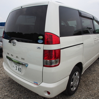 H17年　トヨタ　ノア　2.0X　パールホワイト　140000km　の画像
