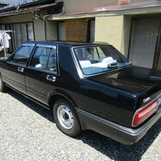 4速コラムMT・Y31セドリックセダン・自家用登録の車検付すぐ乗れます・LPGタクシー仕様の画像