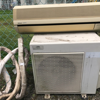 6畳用　冷暖　エアコン　実働品の画像