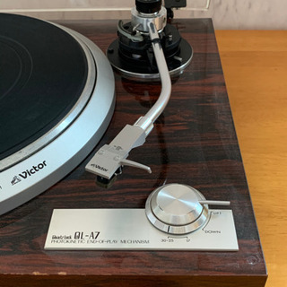 レコードプレーヤーの画像