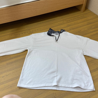 使わなくなった服の画像