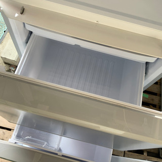 ノンフロン冷凍冷蔵庫 SHARP 2017年 350Lです^ - ^