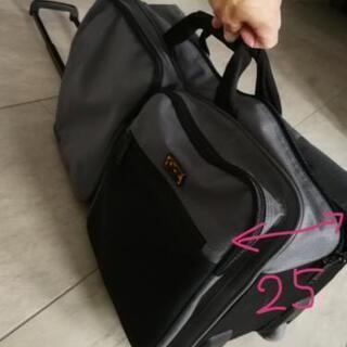 Hawkins 旅行カバンの画像