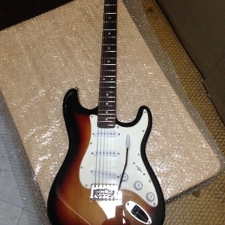 ギター ストラト ネックトラ杢値下げしました
