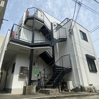 広いルーフバルコニー！明るい部屋です！