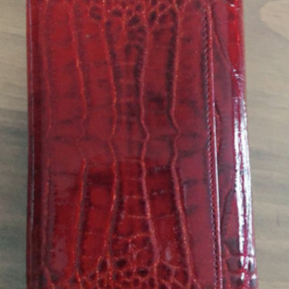 バランシアター　ワニ柄　赤　長財布の画像