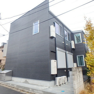 🉐初期費用８万円🙂築浅BT別デザイナーズ🏠新宿へ直通37分の東大...