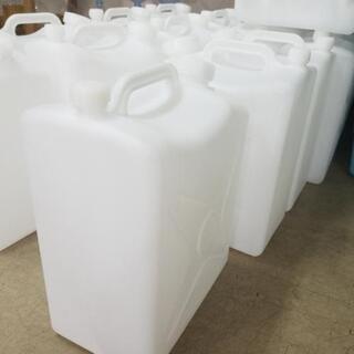 10リットル水缶の画像