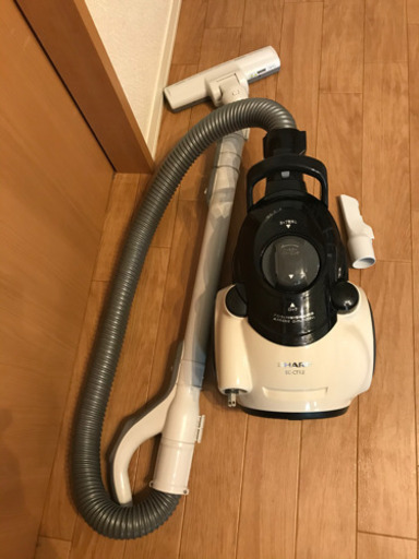 SHARP サイクロン式　掃除機　シャープ