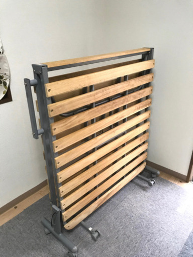 折りたたみベッド