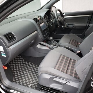 ゴルフＧＴi 　Ｈ19モデル　車検３年12月　走行122000キロ　純正ＨＤＤナビ＆バックカメラ　ＯＰ18ＡＷ　キセノン　イエローＦＯＧの画像