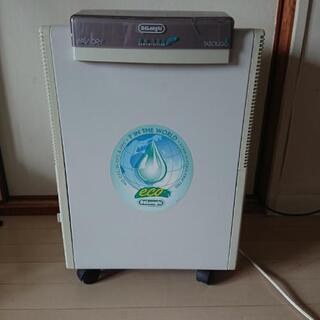 受け渡し予定者あり【DēLonghi】デロンギ 除湿器 DN12...