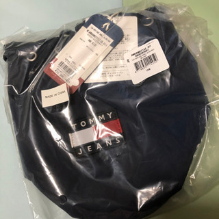 トミーヒルフィガー　ポーチバッグ　新品の画像