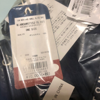 トミーヒルフィガー　ポーチバッグ　新品の画像