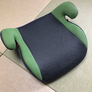 ジュニアシート