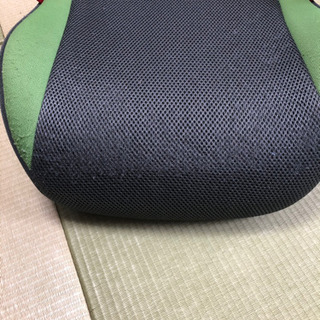 ジュニアシートの画像